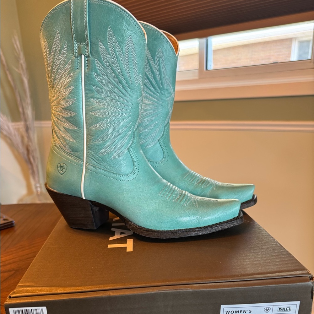 Ariat Leather Women's Goldie Boots - Miami Shore